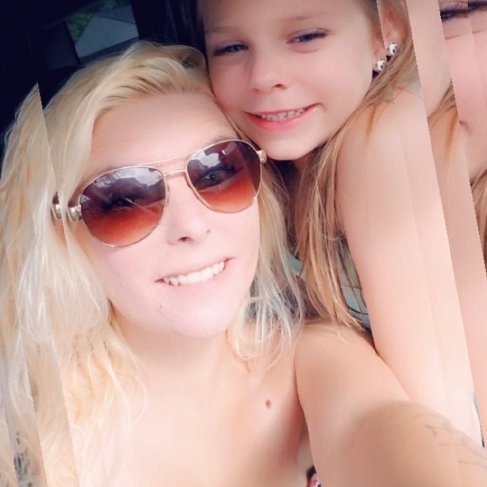 Meet your Posher, Candice